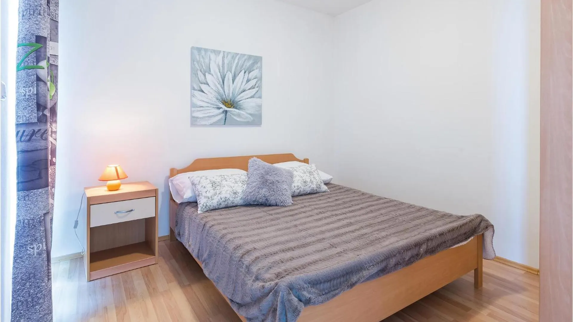Nice Apartment In Povljana With House Sea View Croatia