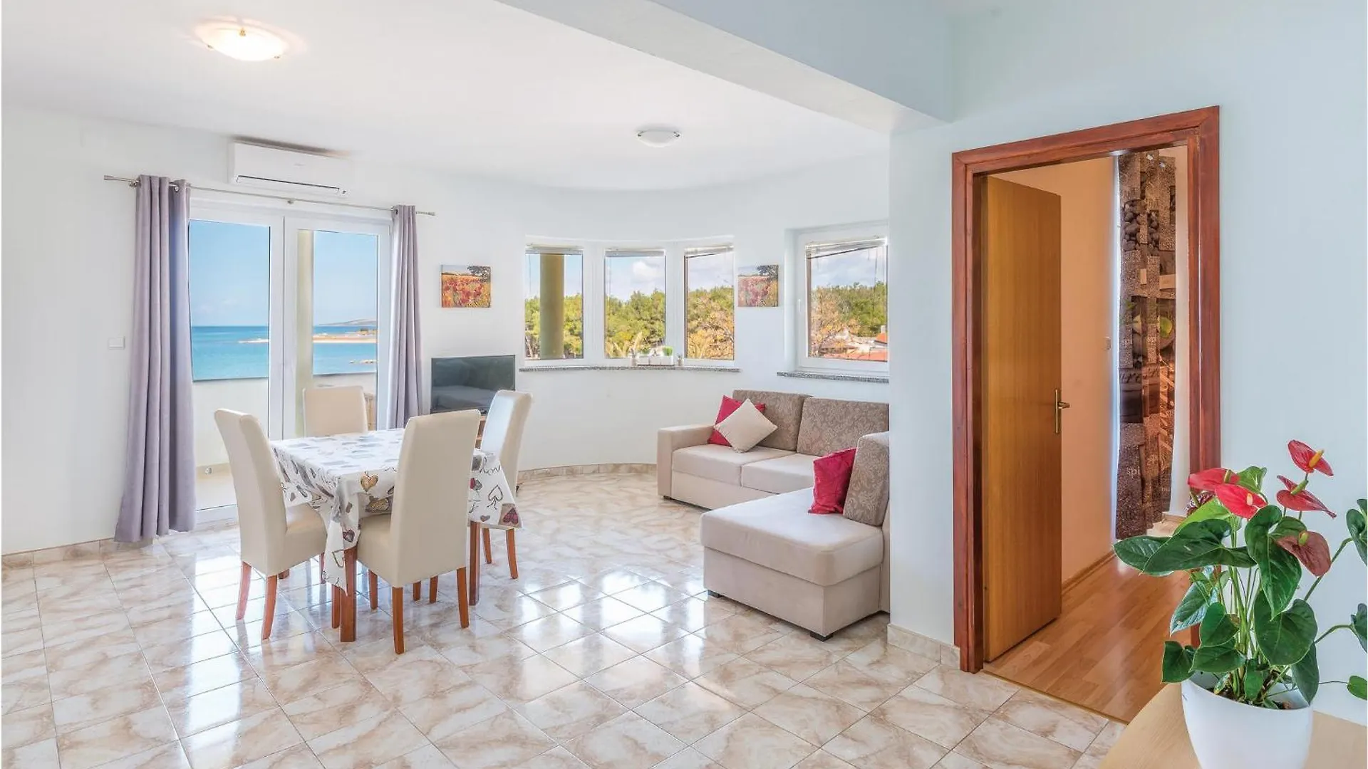 Nice Apartment In Povljana With House Sea View
